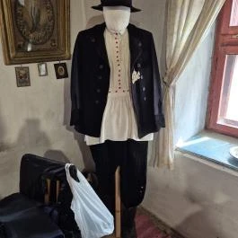 Egy menyasszony stafírungja Terény - Belső