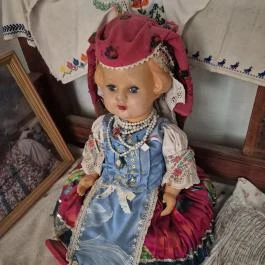 Egy menyasszony stafírungja Terény - Belső