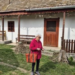 Egy menyasszony stafírungja Terény - Külső kép