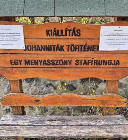 Egy menyasszony stafírungja