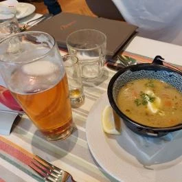 Menza Étterem & Kávézó Budapest - Étel/ital