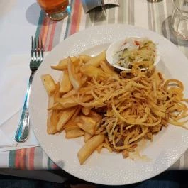 Menza Étterem & Kávézó Budapest - Étel/ital