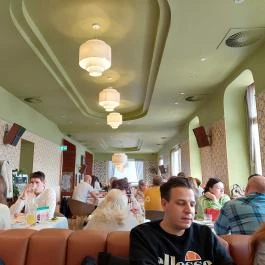 Menza Étterem & Kávézó Budapest - Belső