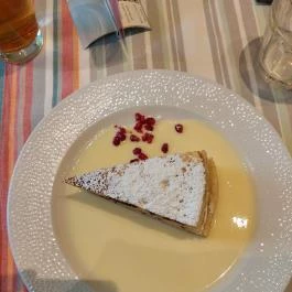 Menza Étterem & Kávézó Budapest - Étel/ital