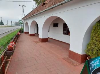 Messzilátó Csárda Botykapeterd