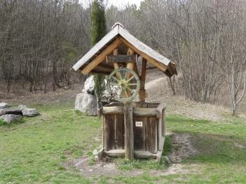 Mészégetők kútja Pilisszántó