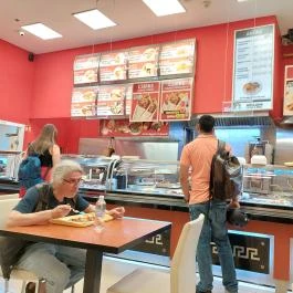 Mevlana Kebab - Corvin Plaza Budapest - Belső