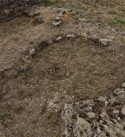 Mezőnyárádi templomrom
