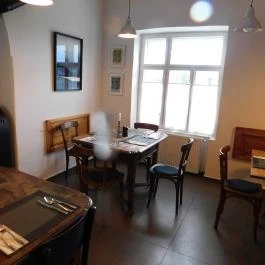 Mi A Kő, Köveskál - Belső