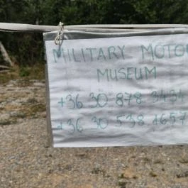 Military Motor Museum Egyesület Nagyvisnyó - Külső kép