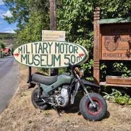 Military Motor Museum Egyesület Nagyvisnyó - Külső kép
