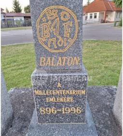 Millecentenáriumi emlékmű