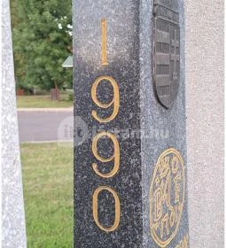 Millecentenáriumi emlékmű