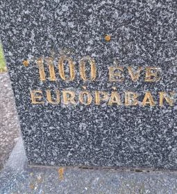 Millecentenáriumi emlékmű