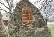 Millecentenáriumi emlékmű Herceghalom