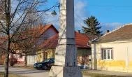 Millecentenáriumi emlékoszlop Szob - Külső kép