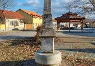 Millecentenáriumi emlékoszlop Szob