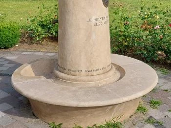 Millenniumi díszkút Jászfényszaru