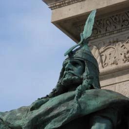 Millenniumi emlékmű Budapest - Egyéb