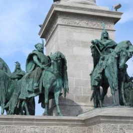 Millenniumi emlékmű Budapest - Egyéb
