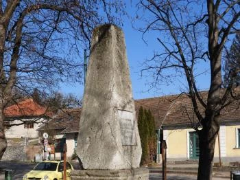 Millenniumi emlékmű Zebegény