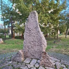 Millenniumi emlékpark, Tass - Egyéb