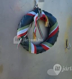 Millenniumi Szent Korona emlékmű