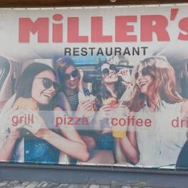 Miller's Inn Étterem Nagyoroszi - Külső kép