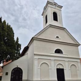 Mindenszentek templom Balogunyom - Külső kép