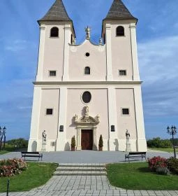 Mindenszentek templom