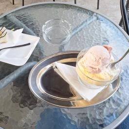 Mini Cukrászda Mesztegnyő - Étel/ital