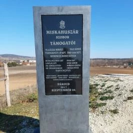 Miskahuszár Pákozd - Egyéb