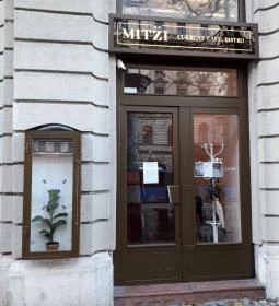 Mitzi. - Kortárs Kávéház & Bár