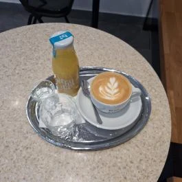 Mon Cafe Budapest - Étel/ital