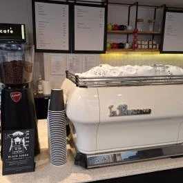 Mon Cafe Budapest - Egyéb