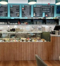 Mon Crémi Kávézó - Corvin Plaza