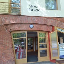 Mooi Kávézó és Panzió Nagyatád - Külső kép