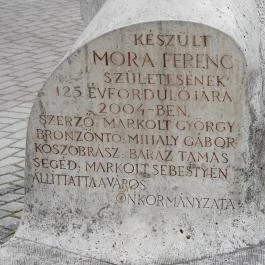 Móra Ferenc szobra, Kiskunfélegyháza - Egyéb