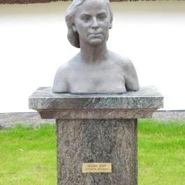 Műfordítói szoborpark, Kiskőrös - Egyéb