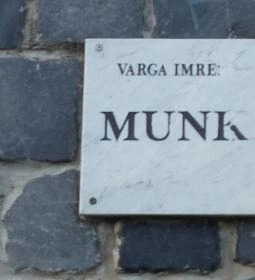 Munkás