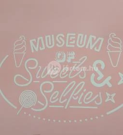 Museum of Sweets & Selfies - Paulay