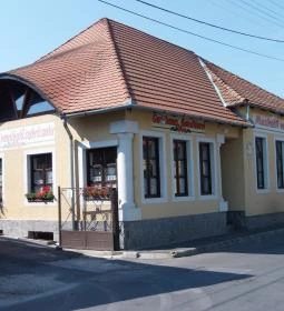 Muskátli Családi Kisvendéglő & Cukrászda