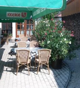 Muskátli Családi Kisvendéglő & Cukrászda