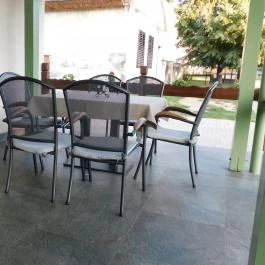 Muskátli Vendéglő , Kőröshegy - Belső