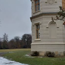 Nádasdy-kastély Nádasdladány - Külső kép