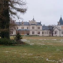 Nádasdy-kastély Nádasdladány - Külső kép