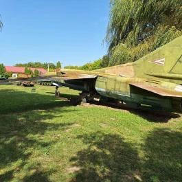 Nagyatádi Hadipark Nagyatád - Külső kép