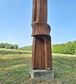 Nagyatádi Nemzetközi Faszobrász Alkotótelep - Szoborpark