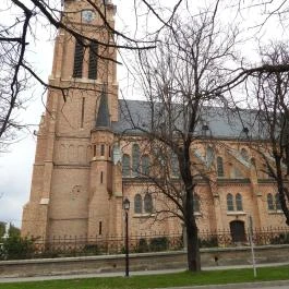 Nagyboldogasszony római katolikus templom Bátaszék - Külső kép