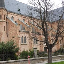 Nagyboldogasszony római katolikus templom Bátaszék - Külső kép